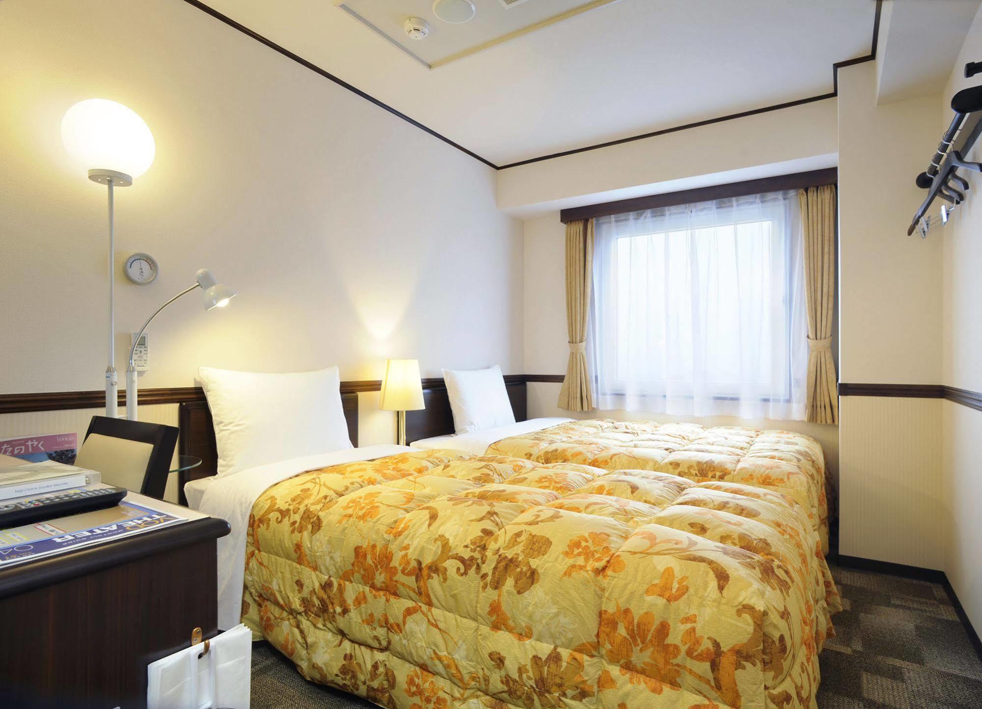 Toyoko Inn Ichinoseki Ekimae Экстерьер фото