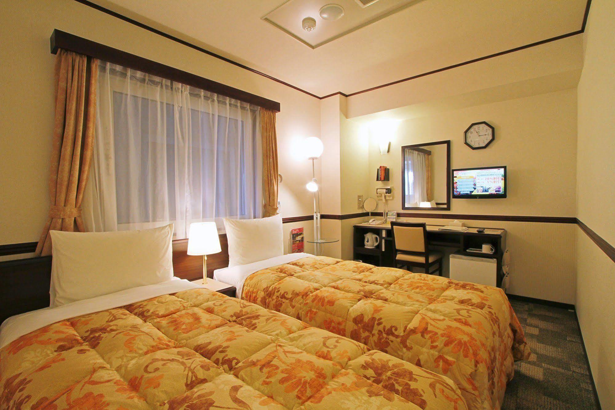 Toyoko Inn Ichinoseki Ekimae Экстерьер фото